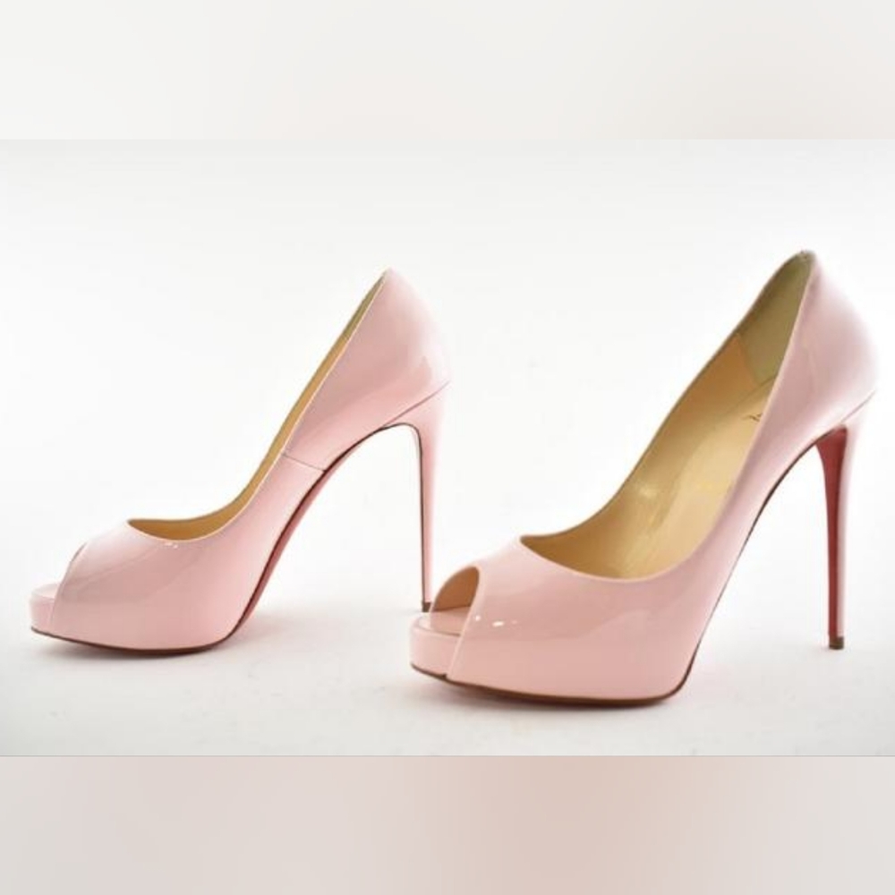 Louboutin New Very Prive